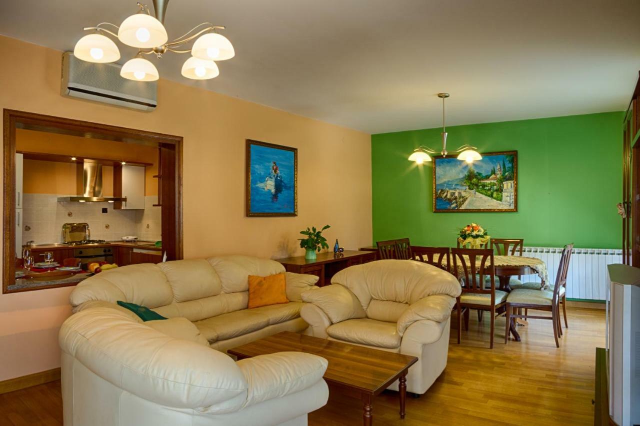 Apartments Medena 마툴지 외부 사진
